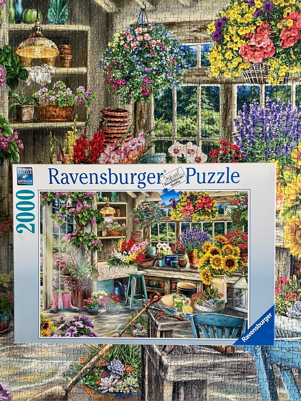 Ravensburger Gardener’s Paradise Puzzle 2000 Pieces